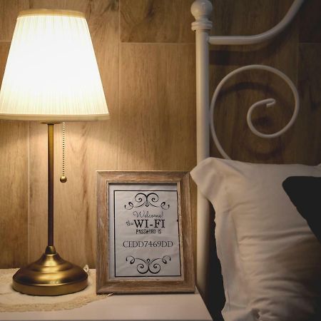 Elegant B&B - Il Vicolo Storico Salerno Ngoại thất bức ảnh